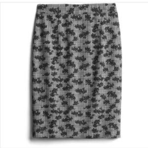 Camellia Textured Knit Skirt